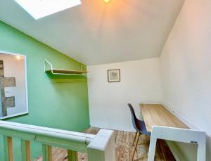 Niort - Hyper-Centre - Appartements en Duplex ou Triplex - Wifi Fibre - NOUVEAU : photos des chambres