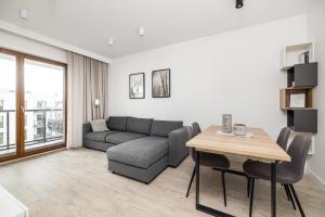 Apartament blisko morza, 47m kw. dwa niezależne pokoje.