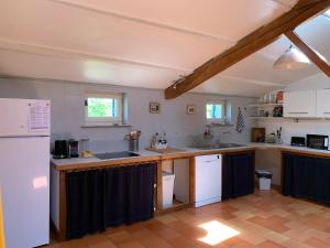 Maisons de vacances Guest house avec vue sur 2 hectares : photos des chambres