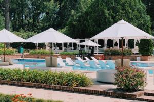Sheraton Pilar Hotel & Convention Center