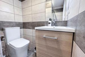 CAN ROMY APPARTEMENT T2 A - à 80m de la plage Cala Montgo