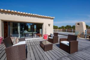 Villas Belle villa contemporaine de 300m2 avec piscine : photos des chambres