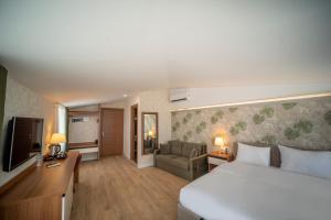 MELL City Suites Hotel