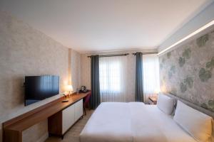 MELL City Suites Hotel
