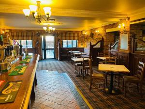 The Oaks Hotel