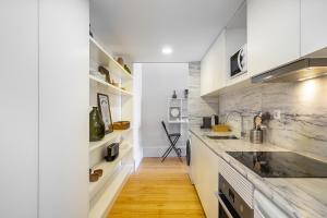 WHome Central 1-Bed w Top View perfect to Explore Porto