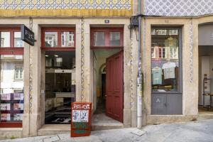 WHome Central 1-Bed w Top View perfect to Explore Porto