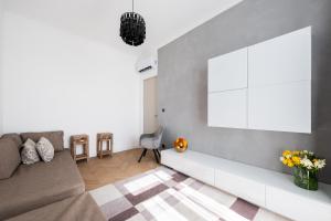 Luxury apartment with a balcony and a terrace