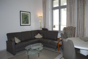 Villa-Schering-App-EG-links