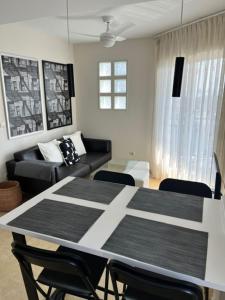 Agua Marina, Oliva Nova