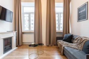 Golden Apartments Warsaw - Stylish Luxury, Złota Street