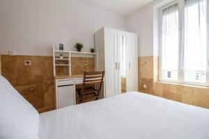 Appartements Le Marthe Topdestination-Dijon - 6 Personnes- 3 etoiles : photos des chambres