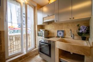 Appartements Le Marthe Topdestination-Dijon - 6 Personnes- 3 etoiles : photos des chambres