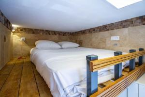 Appartements Le Marthe Topdestination-Dijon - 6 Personnes- 3 etoiles : photos des chambres