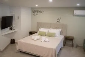 Naiads Nest - The Ground Junior - Varkiza