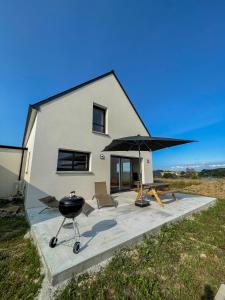 Maisons de vacances TY NEVEZ - Jolie maison neuve avec petite vue mer : photos des chambres