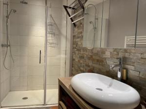 Appartements marches de Saint Cyrice : photos des chambres