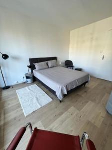 Appartements Appartement neuf & calme / grand balcon & parking : photos des chambres