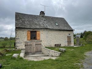 Maisons de vacances Les Fleurs de Gentiane, proche Laguiole : photos des chambres