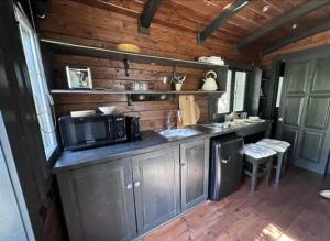 Tentes de luxe Roulotte / Tiny House dans les Alpilles : photos des chambres
