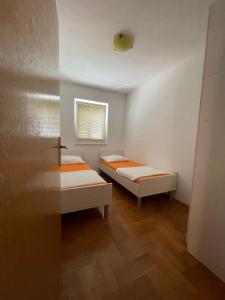 Apartments Dunja Malinska 