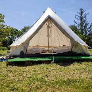 Tentes de luxe Le centre de l'hetre : photos des chambres