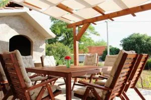 FJAKA - Kuća za odmor - NP Krka - Širitovci