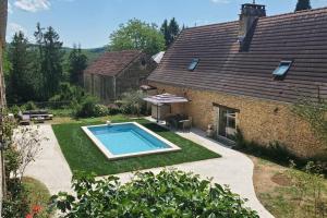 Maisons de vacances Gite de charme 6 a 12 personnes piscine privee Sarlat- Archignac : photos des chambres