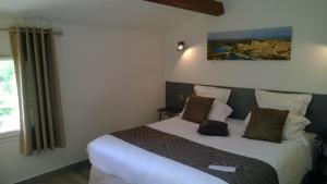 Hotels Logis Hotel la Ferme : photos des chambres