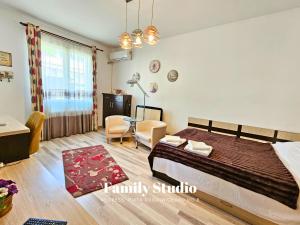 Family Studio room in Rosuites Apartment Accommodation