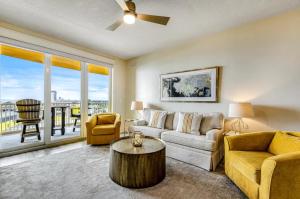 Calypso Resort Tower 3 Unit 711