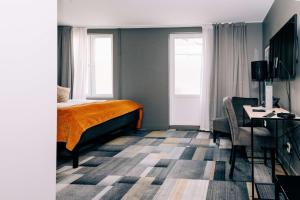 Superior King Room - Non-Smoking room in JA Hotel