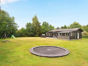 6 person holiday home in Højby-By Traum
