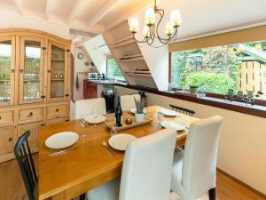 Lanaken Luxe Garden Retreat