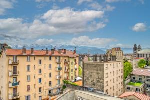 Appartements Gare - Chambre Les Ecrins : photos des chambres