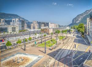 Appartements Gare - Chambre Les Ecrins : photos des chambres