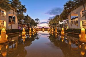 Marriotts Phuket Beach Club