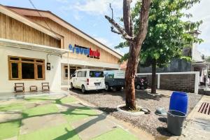 Sukawana Guest House Mitra RedDoorz