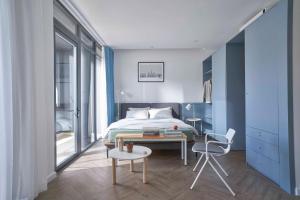 Express by M Village Đinh Công Tráng