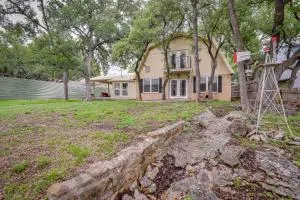 Lake Brownwood Home with Private Boat Dock! - Brownwood