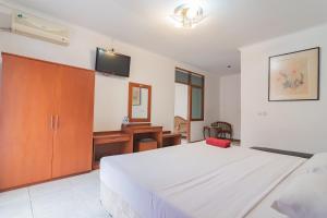 Dequr Hotel Dipati Ukur Mitra RedDoorz