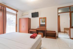 Dequr Hotel Dipati Ukur Mitra RedDoorz