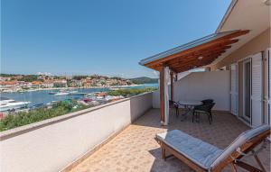 Stunning Apartment In Jezera tisno With 1 Bedrooms And Wifi