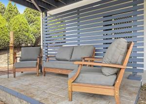 George Bass Drive 569 On The Beach Living managed by Batemans Bay Accom