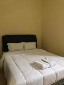 Homestay Mulia Syariah Borobudur Magelang Mitra RedDoorz - Keptekan