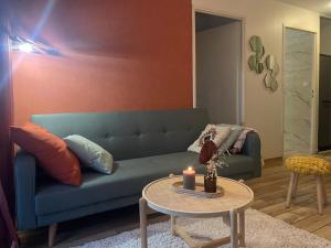 Appartements Superbe T2 avec clim et Parking : photos des chambres