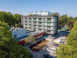 Family apartment with air-conditioning, balcony, free parking!