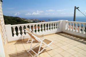 Appartements Appartement de 2 chambres avec vue sur la mer piscine privee et terrasse amenagee a Bastia a 2 km de la plage : photos des chambres