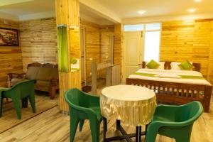 FabExpress RMK Nest - Nr Chettiar Park