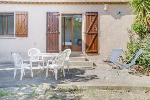 Maisons de vacances Maison de 3 chambres avec jardin clos a Agde a 1 km de la plage : photos des chambres